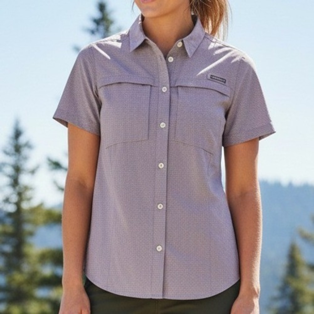 Eddie Bauer Short-Sleeve Button-Down Shirt in Light Lavender